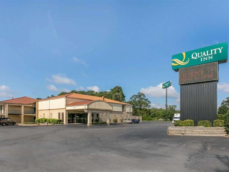 Quality Inn Manchester Εξωτερικό φωτογραφία