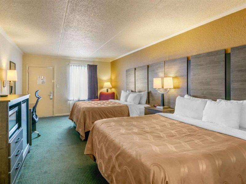 Quality Inn Manchester Εξωτερικό φωτογραφία