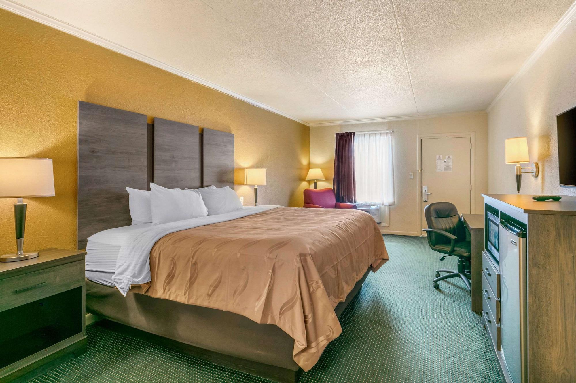Quality Inn Manchester Εξωτερικό φωτογραφία